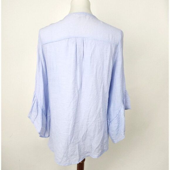 Entro Blue Floral Embroidered Cross Front Ruffle Bell Sleeve Lightweight Top M - Picture 4 of 5